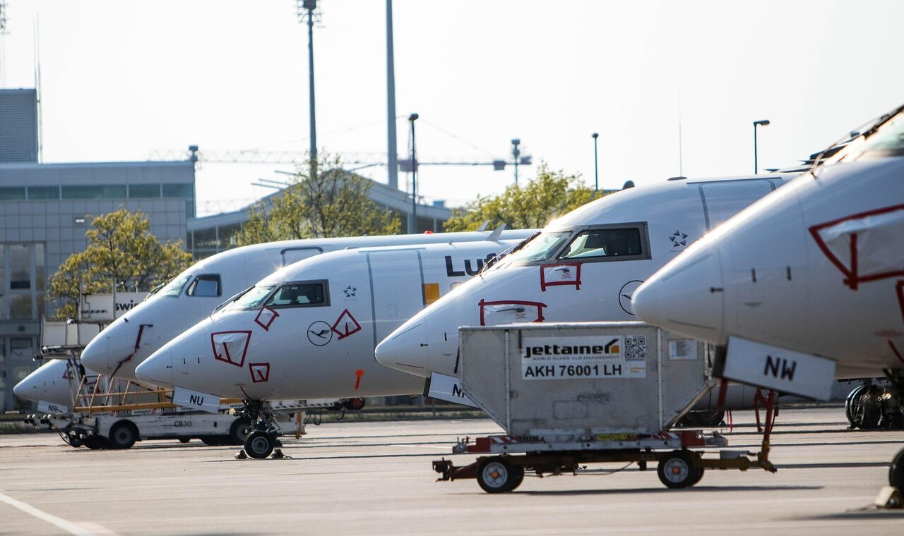 d&eacute;couvrez les enjeux actuels de la crise dans le secteur de l'aviation, ses causes, ses impacts &eacute;conomiques et les solutions envisag&eacute;es pour un avenir durable.