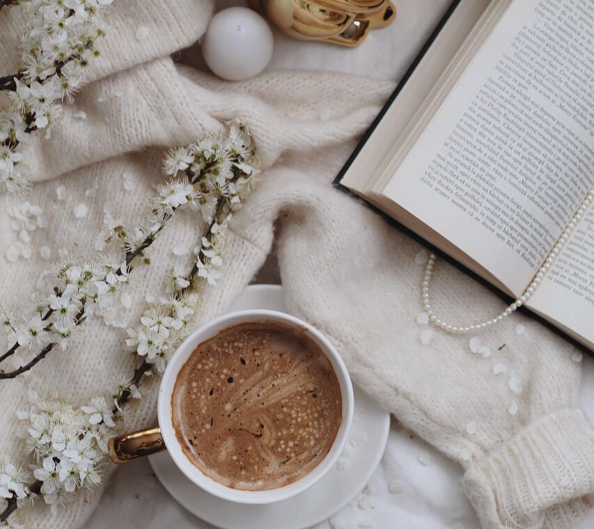 d&eacute;couvrez la cozy cr&ecirc;perie, un lieu chaleureux o&ugrave; d&eacute;guster des cr&ecirc;pes artisanales savoureuses dans une ambiance conviviale et cosy.