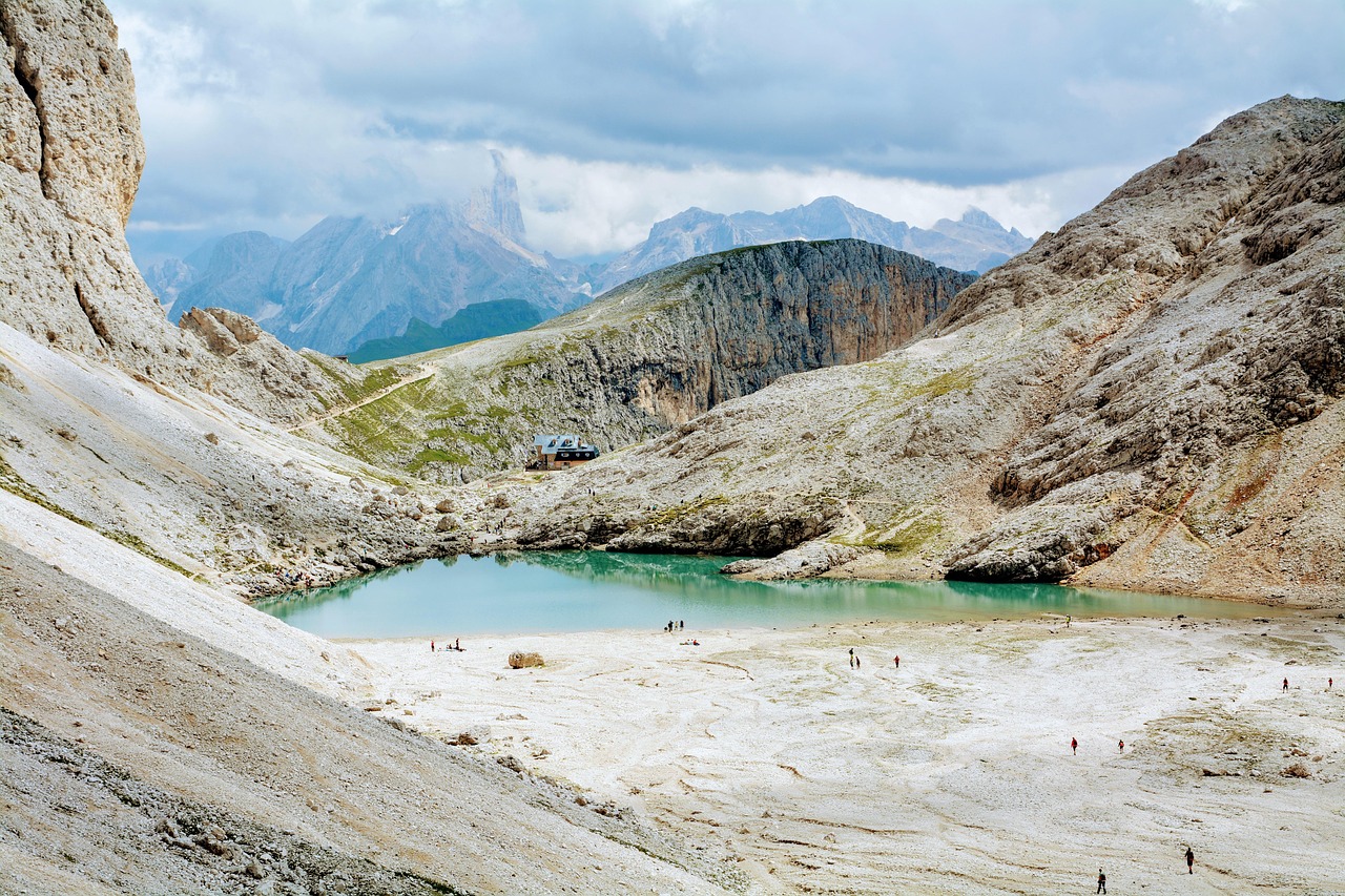 d&eacute;couvrez les meilleures destinations et conseils pour la randonn&eacute;e. explorez la nature, am&eacute;liorez votre bien-&ecirc;tre et pr&eacute;parez vos aventures en plein air.