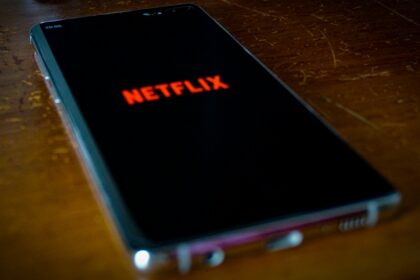 netflix est la plateforme de streaming incontournable proposant un large choix de films, s&eacute;ries et documentaires pour tous les go&ucirc;ts.