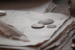 d&eacute;couvrez l'histoire fascinante des anciennes devises et leur &eacute;volution &agrave; travers le temps.