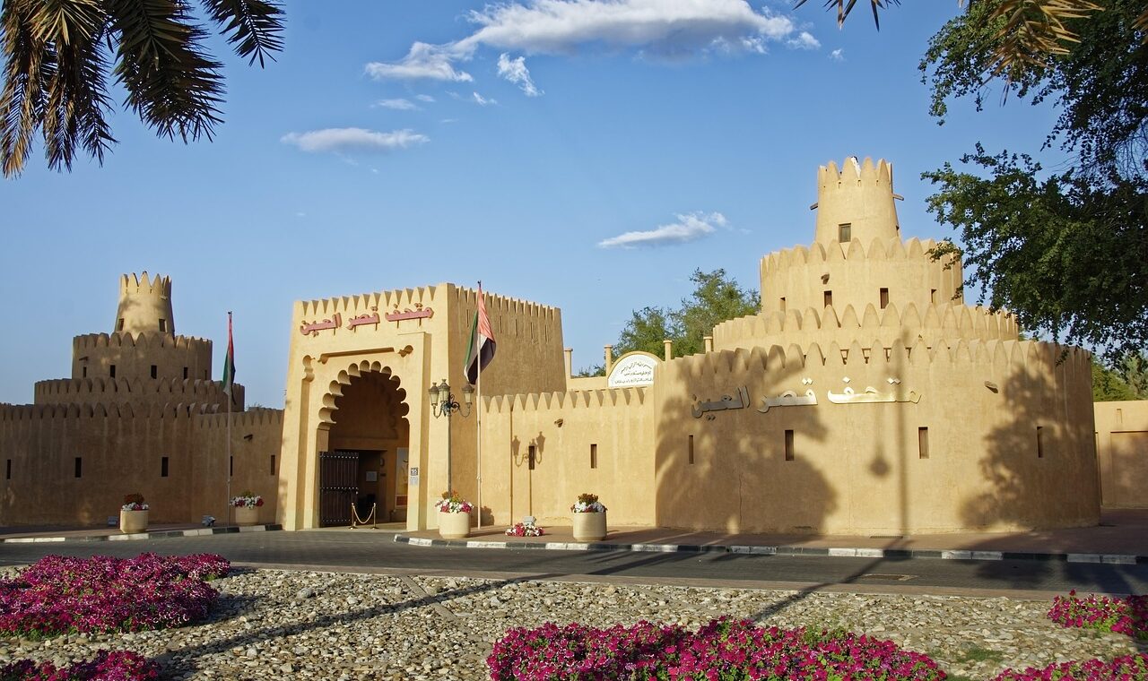 d&eacute;couvrez tabarka et a&iuml;n draham, deux destinations incontournables du nord-ouest de la tunisie, riches en paysages naturels, histoire et culture.