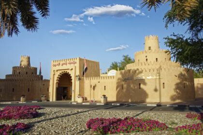 d&eacute;couvrez tabarka et a&iuml;n draham, deux destinations incontournables du nord-ouest de la tunisie, riches en paysages naturels, histoire et culture.